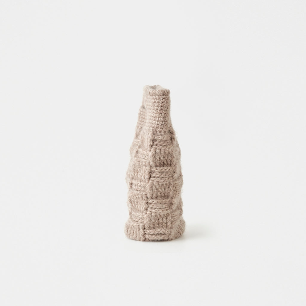 THE H. BOTTLE