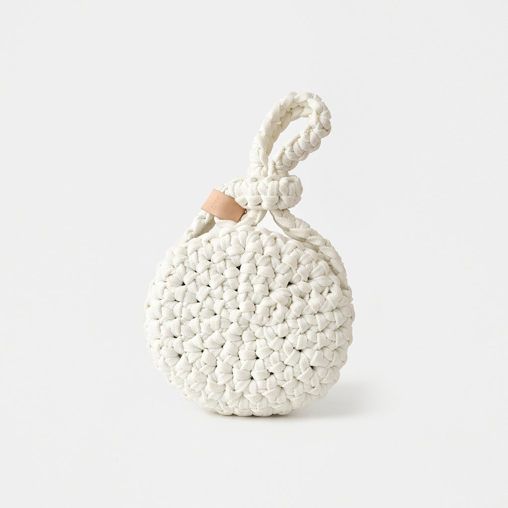 THE MACARON