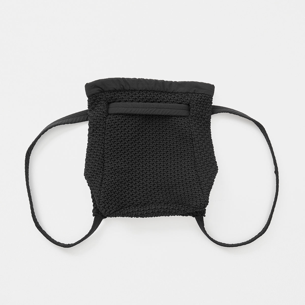 2way knitted bag back view / black